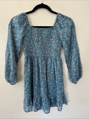 Art Class Girls Blue Green Floral Long Sleeve Smocked Dress Size M (8)